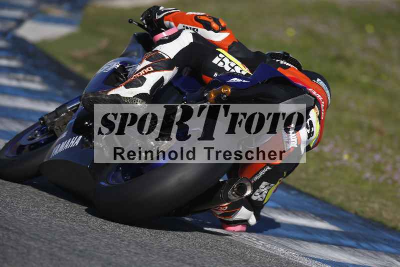 /Archiv-2024/01 26.-28.01.2024 Moto Center Thun Jerez/Gruppe rot-red/backside